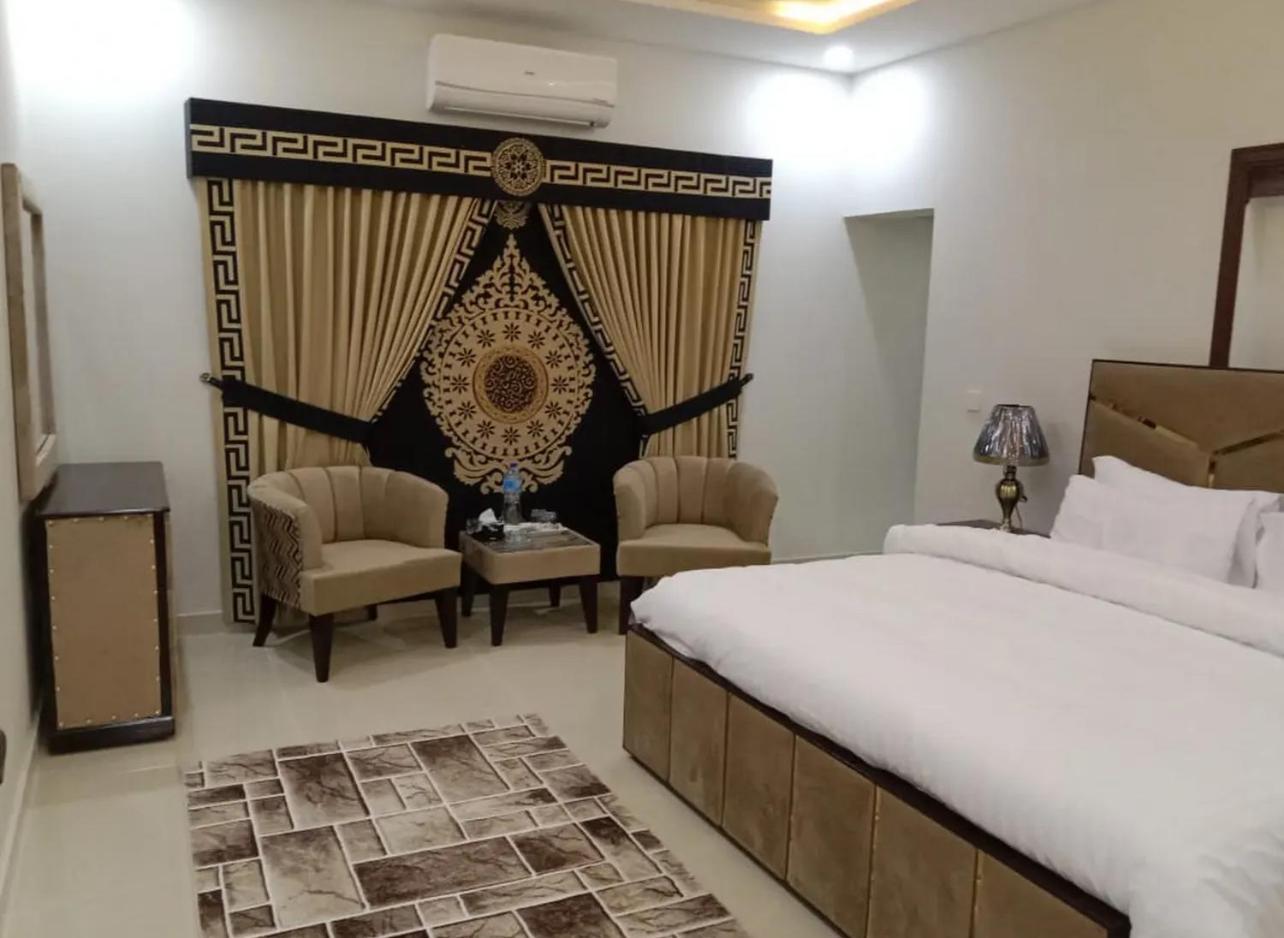 Holiday In Islamabad Exterior photo